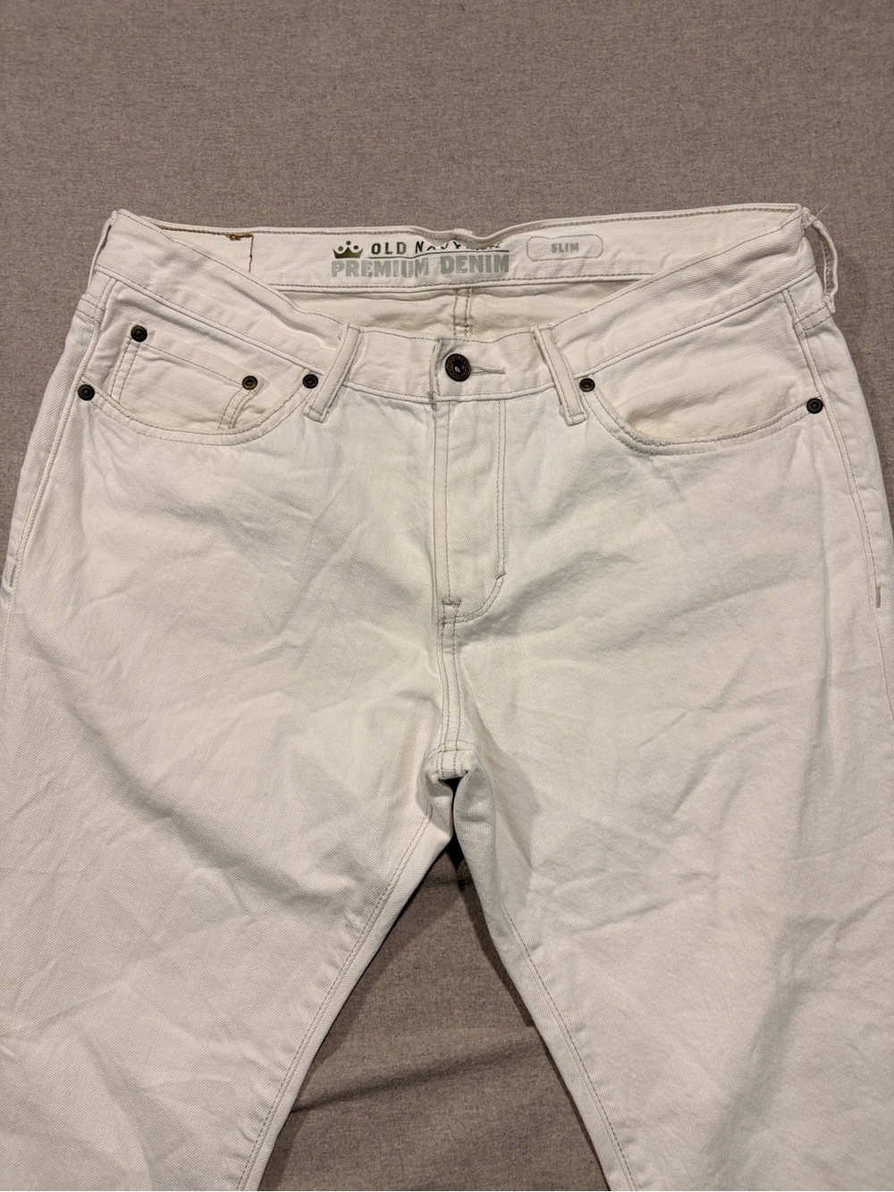 Old Navy Slim Men's White Denim Jeans Clean Water Wash